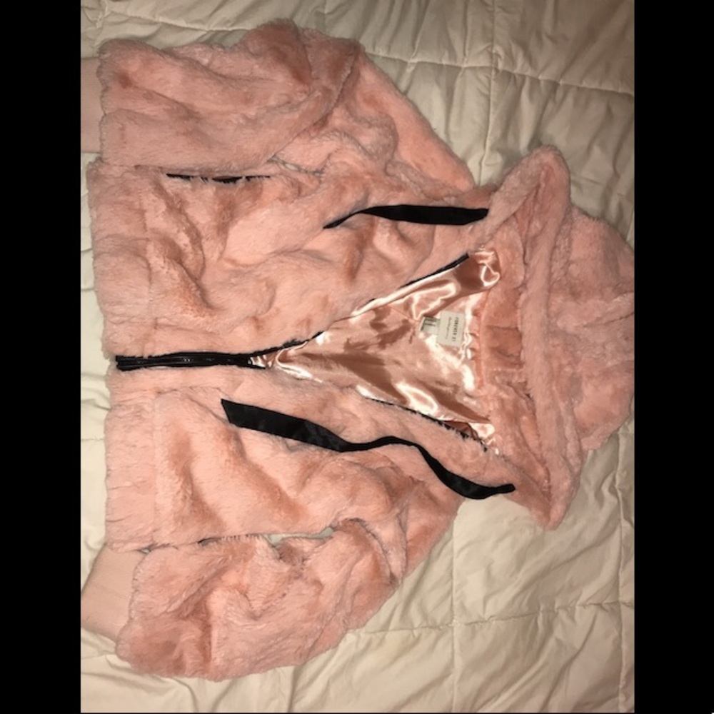 Soft velvet jacket